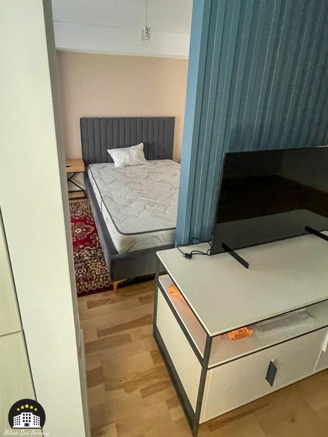 Black Sea Booking - Sky Năvodari Exteriör bild